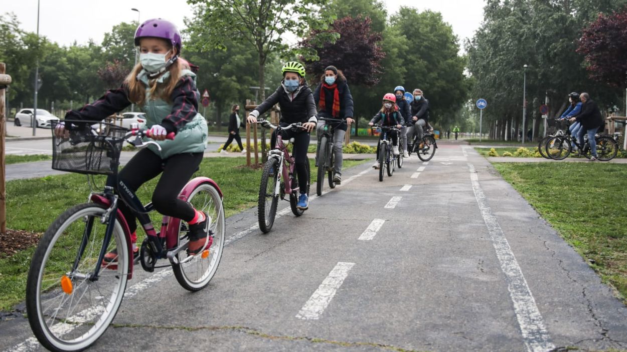 Pedalegem junts. Impulsem el BiciBus de l’escola