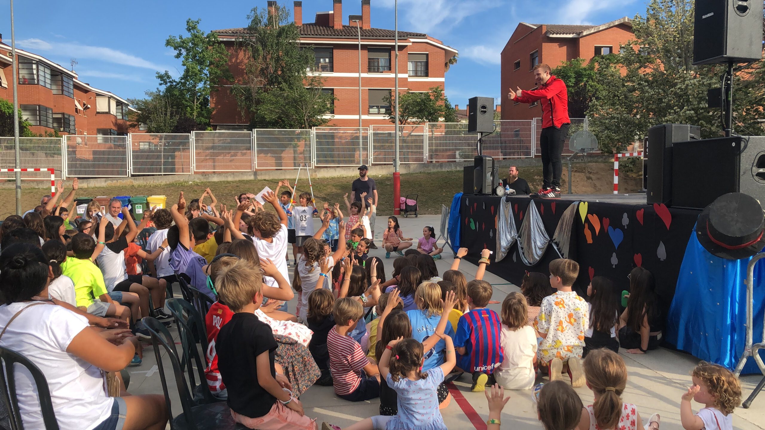 Festa Fi de curs. Gràcies per fer-la possible!